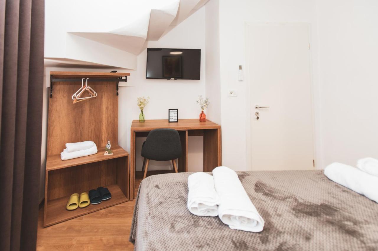 Tier Center Hotel 3*